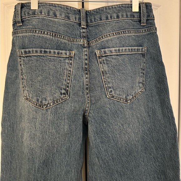 High Rise Barrel Cropped Jeans - Picture 8 of 8